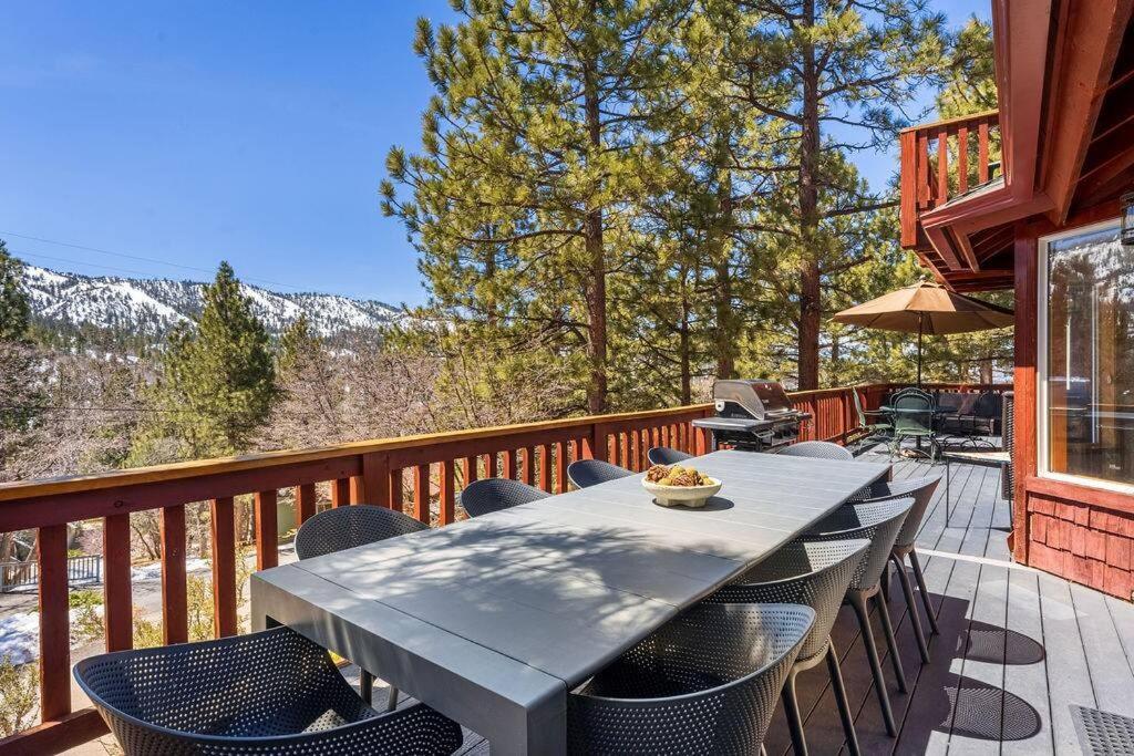 Koselig Cabin W Hot Tub, Fireplace & Central Ac Big Bear Lake Bagian luar foto